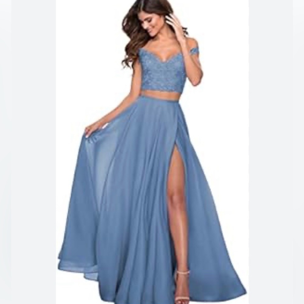 B. Darling beautiful two piece dress blues size 4